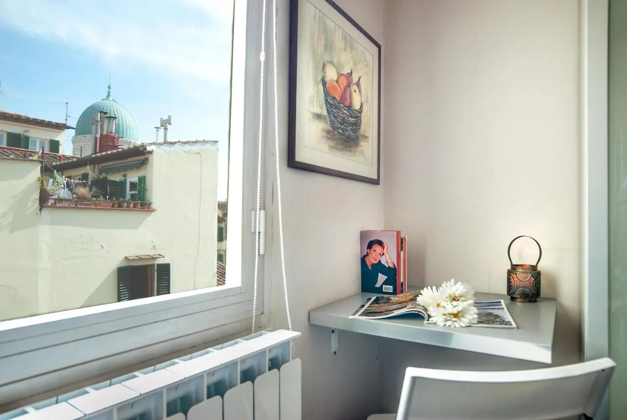 Venus Roof Florence Apartment